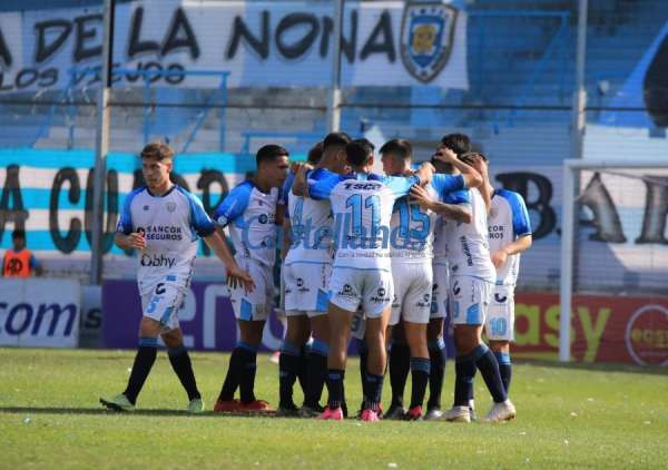 Ascenso Del Interior · Primera Nacional Atlético Rafaela Recibe A Defensores De Belgrano 5887